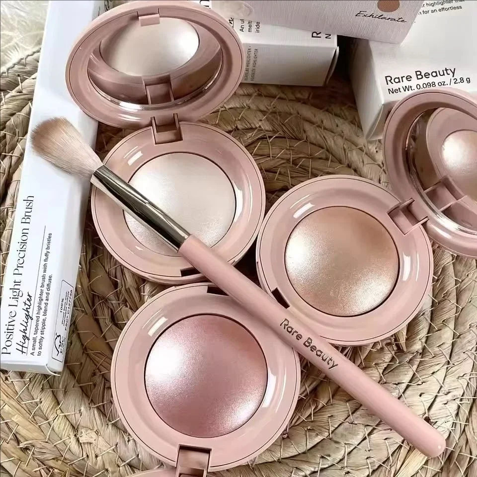 Rare Beauty Makeup Light Silky Touch Highlighter Soft Pinch